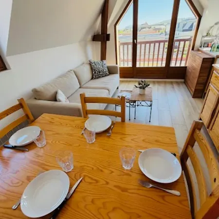 Flat 2 Steps From The Apartament Cabourg