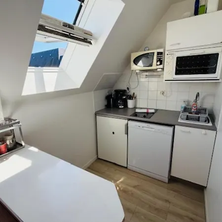 Flat 2 Steps From The *