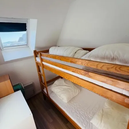 Flat 2 Steps From The